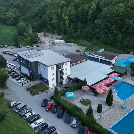 Motel "Kula" Cazin Exterior foto